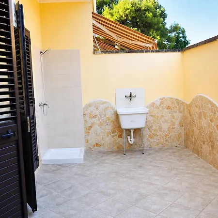 Holiday's Appartement San Cataldo (Apulia)